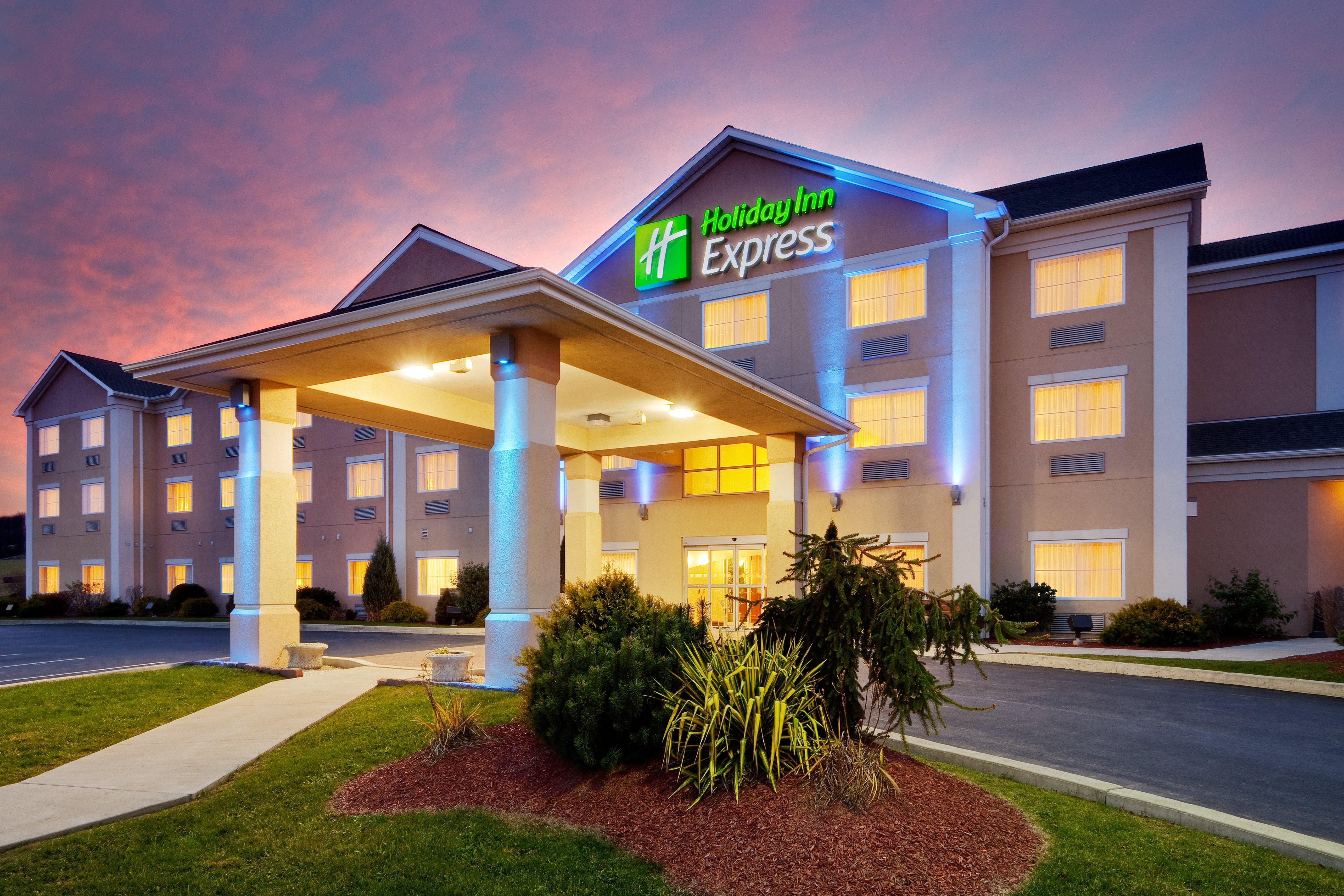 Holiday Inn Express & Suites Gibson By Ihg New Milford Esterno foto