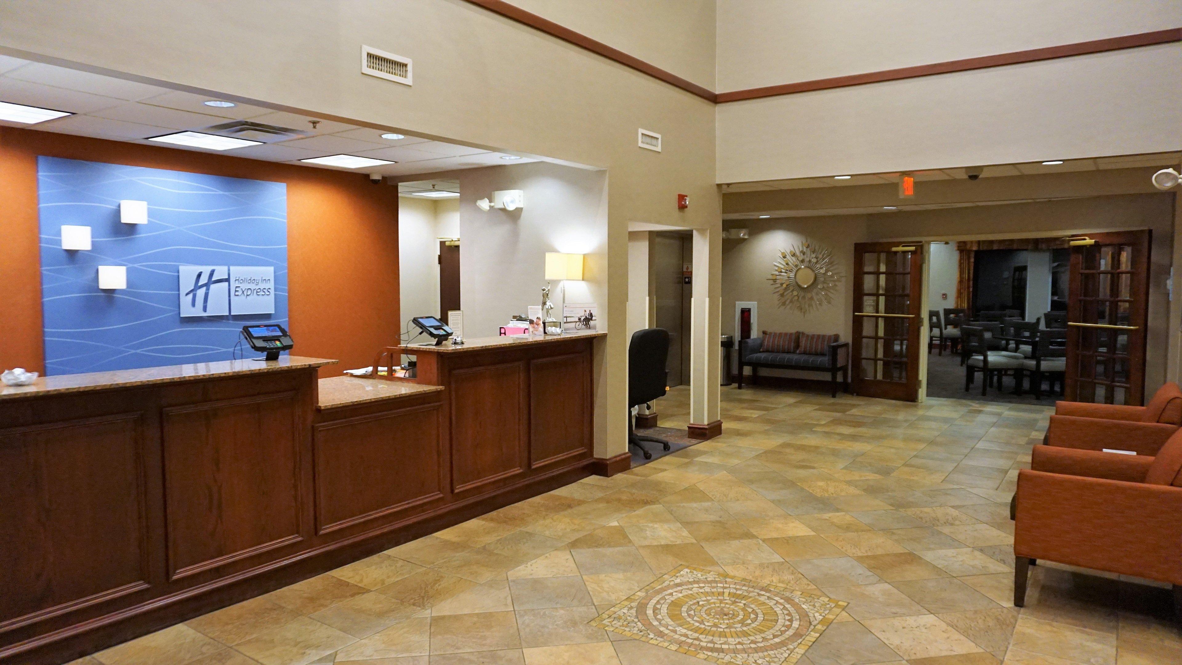 Holiday Inn Express & Suites Gibson By Ihg New Milford Esterno foto