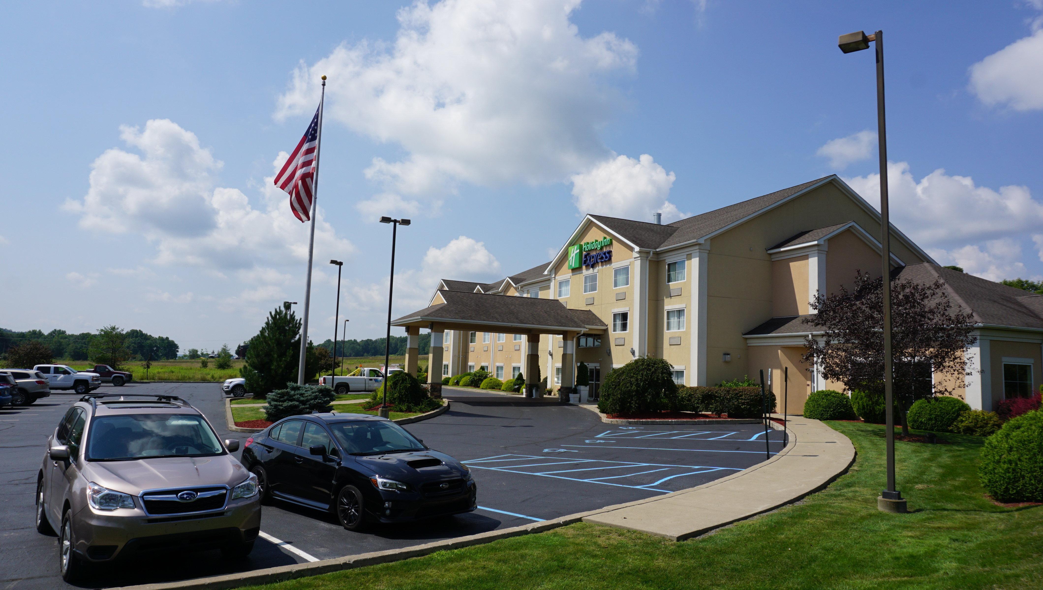 Holiday Inn Express & Suites Gibson By Ihg New Milford Esterno foto