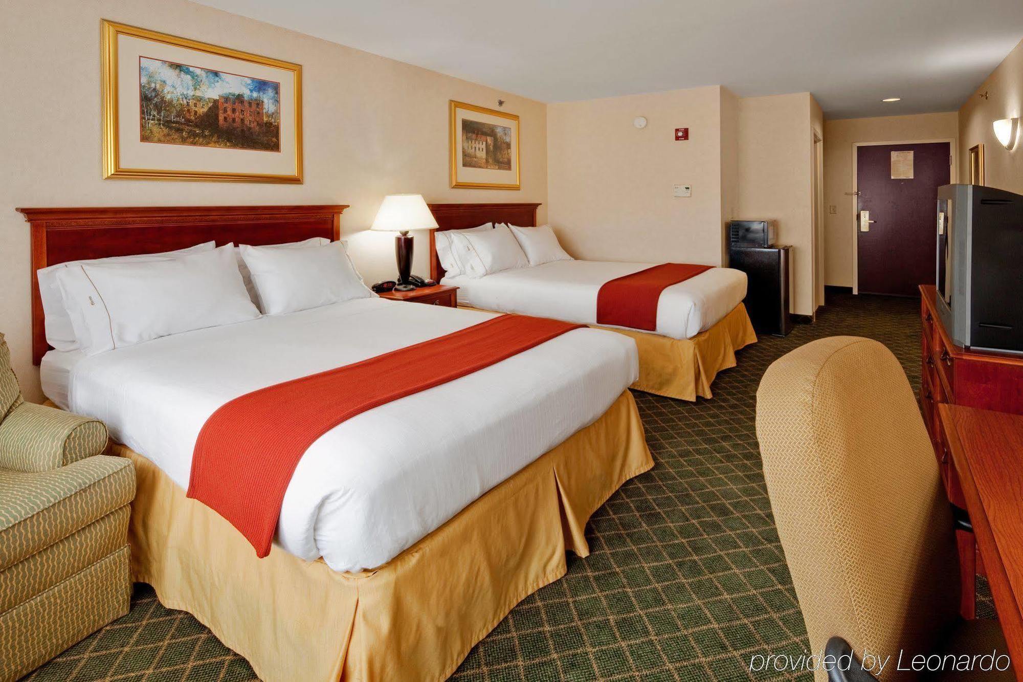 Holiday Inn Express & Suites Gibson By Ihg New Milford Esterno foto