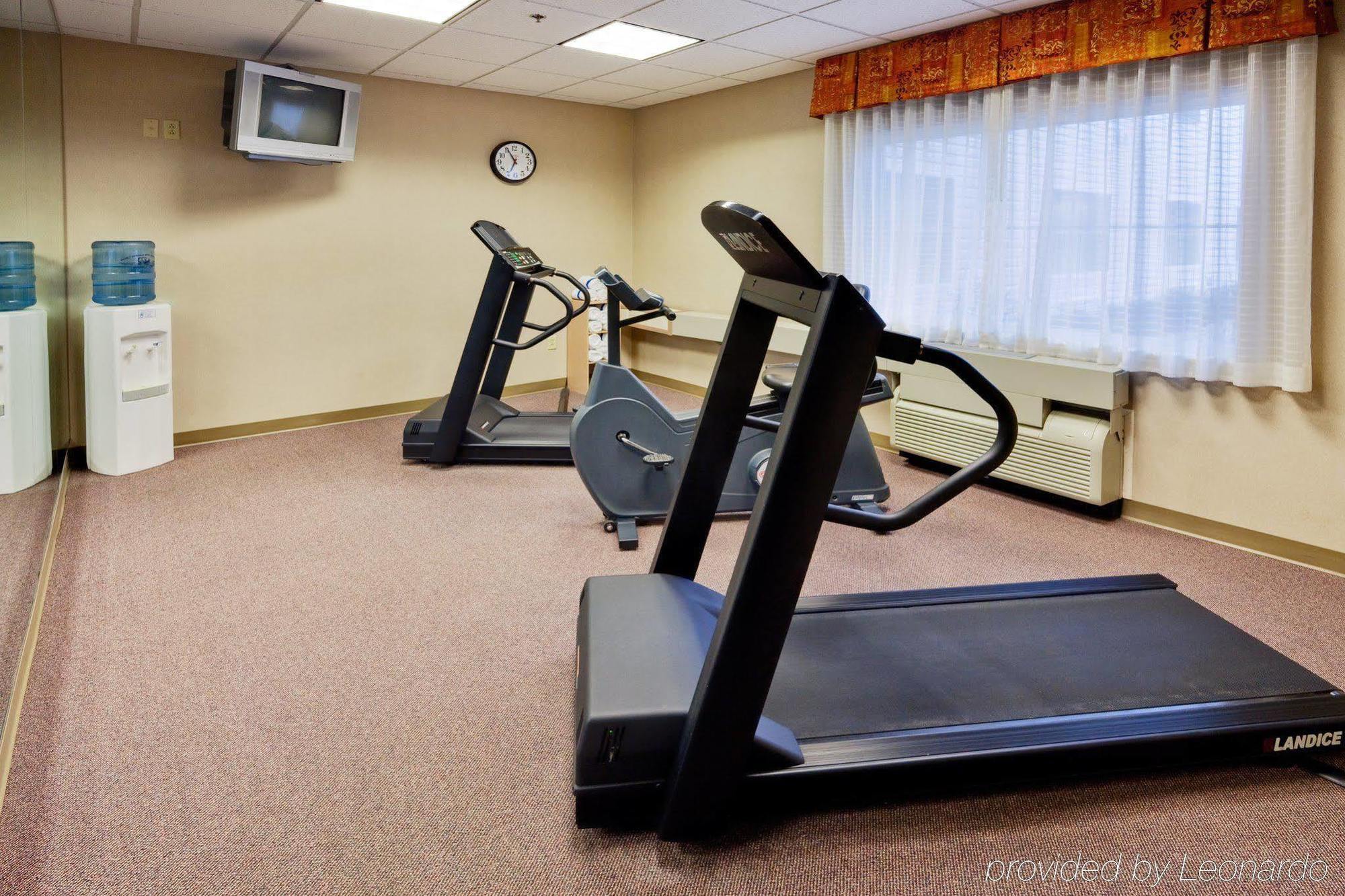 Holiday Inn Express & Suites Gibson By Ihg New Milford Esterno foto